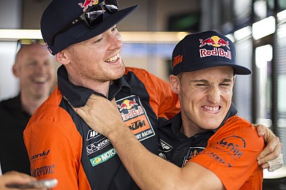 Espargaro: "Jammer dat huwelijk met Smith eindigt"