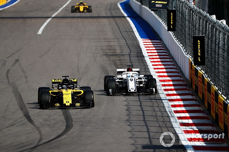 A Renault bukta a fejlesztési versenyt, mondja Hülkenberg