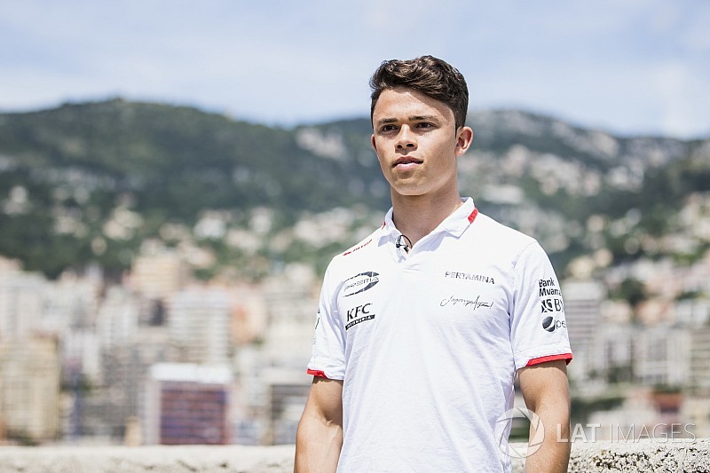 F2 Monaco: Antrenman turunda De Vries lider