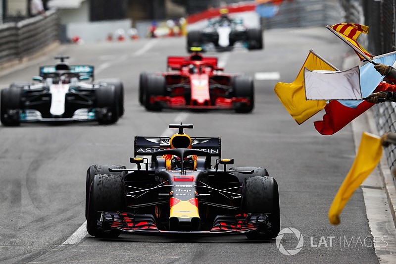 Red Bull: salvata la MGU-K di Ricciardo, c'era un errore di montaggio!