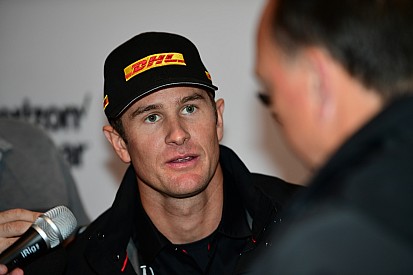 Hunter-Reay suffers 210mph shunt at Pocono
