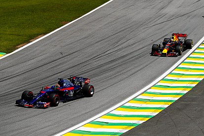 Renault admits having to sacrifice pace "bitter"