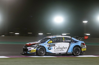 Katar WTCC: Chilton kazandı, Bjork şampiyonluğa yaklaştı