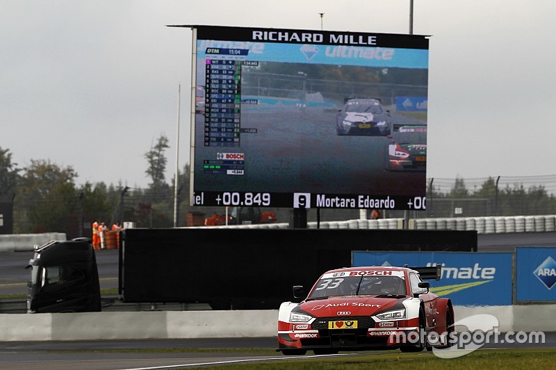 Nurburgring DTM: Rast denies Paffett pole by 0.028s