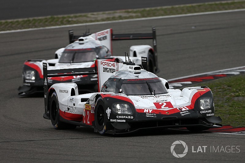 Porsche ha deciso: addio al WEC dal 2018. Si chiude l'era dei prototipi ibridi