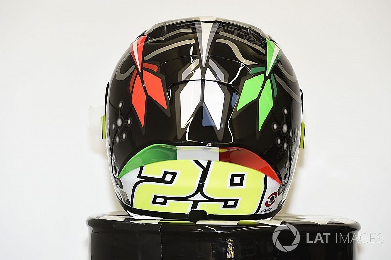 Fotogallery: il casco speciale di Iannone per il GP d'Italia 2018 al Mugello