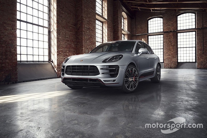 Porsche Macan Turbo Exclusive, la più potente si veste elegante