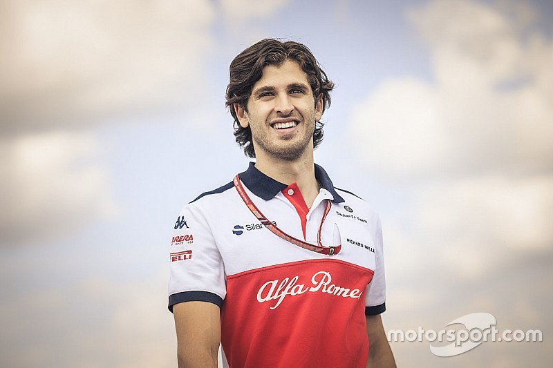 Oficial: Giovinazzi será el compañero de Raikkonen en Sauber