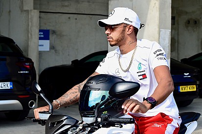 Hamilton: "Pressão deste ano é maior do que nunca"