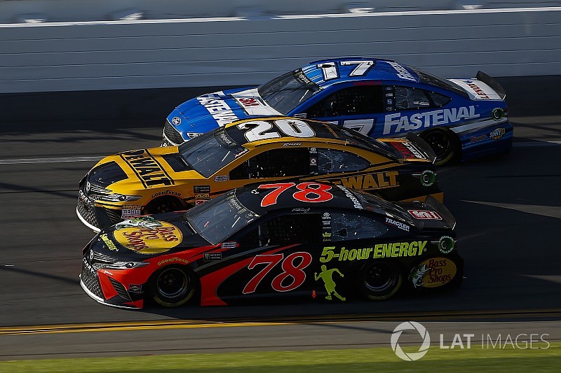 NASCAR: Atlanta als erster Gradmesser 2018 für Truex Jr. und Co.