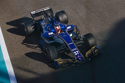 Galéria: A Sauber 2017-es autójának átalakulása