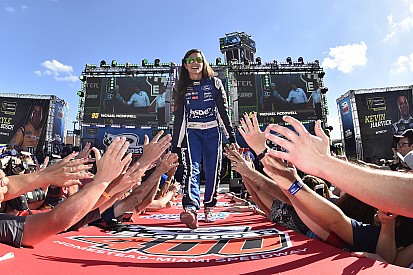 Danica Patrick cierra acuerdo para correr en Daytona 500