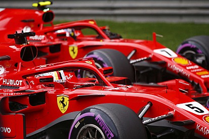 Symonds: Ferrari Raikkonen'i değil, Vettel'i destekliyor