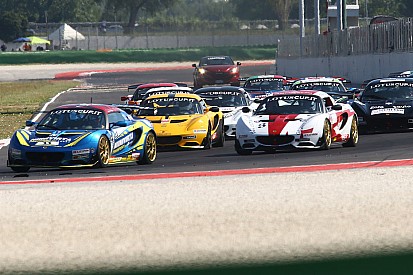 La Lotus Cup Italia 2016 scatta dall'Adria International Raceway