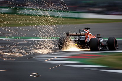 McLaren, Alonso'yu olağanüstü turu nedeniyle övdü