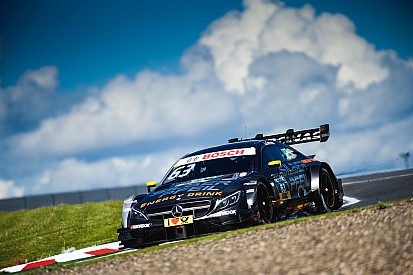 Энгель одержал победу во второй гонке этапа DTM в Москве