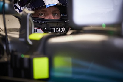 La obsesión por ser tan rápido como Hamilton afectó a Bottas en 2017