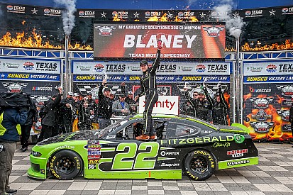 Blaney domina e vence etapa do Texas da Xfinity Series