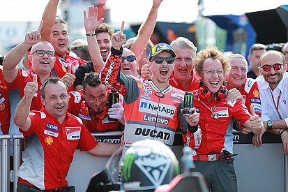 Fotogallery: a Misano è festa Ducati con la pole di Jorge Lorenzo