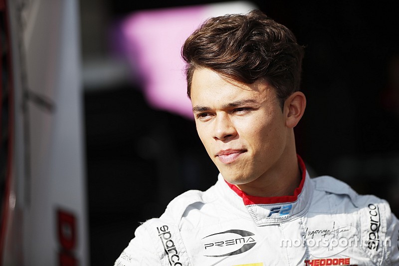 F2 Spa: Antrenmanların lideri De Vries