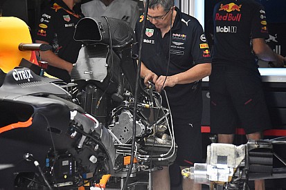 Renault: bene il motore termico 2018, in ritardo l'ibrido