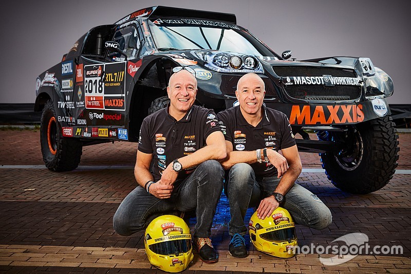 Tim und Tom Coronel: Rallye Dakar 2018 in einem Auto