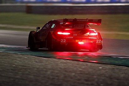 DTM Spielberg: Antrenmanların en hızlısı Auer, Ogier 17.