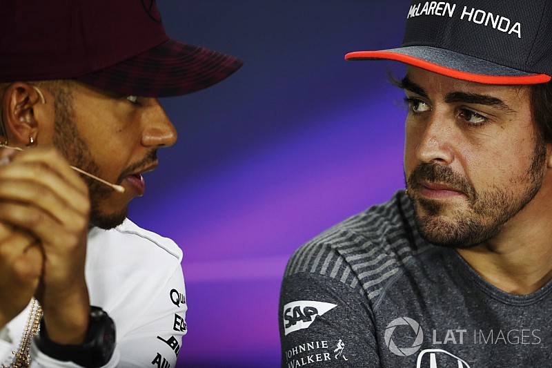Hamilton es el mejor en clasificación y Alonso en carrera, según Webber