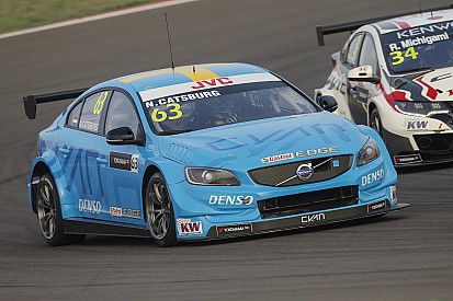 Argentina WTCC: Catsburg takes provisional pole despite mistake
