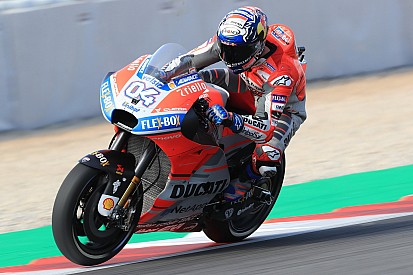 Recent Dovizioso crashes "not normal" - Marquez