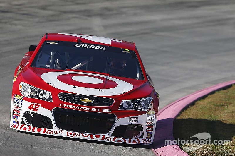 Larson fastest in Friday's only Cup practice at Martinsville