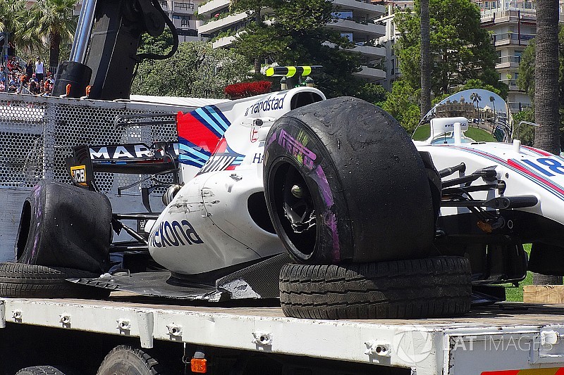 【F1】クラッシュしたストロール「ゲームと同じ場所で苦戦している」