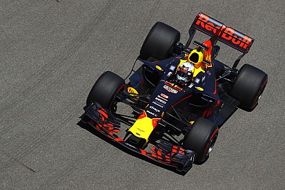 Хорнер признал ошибки Red Bull в развитии машины