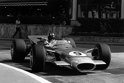 Há 50 anos, as asas eram introduzidas nos carros da F1