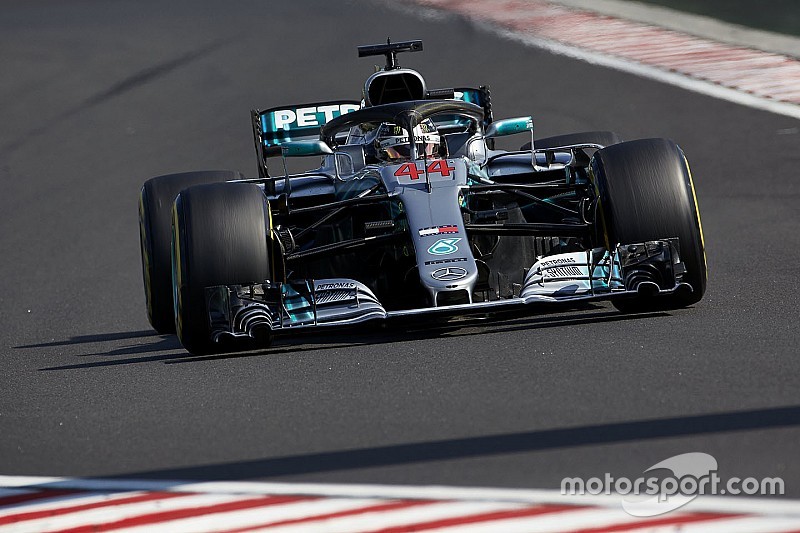 Hamilton quer que Mercedes melhore em classificações