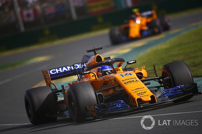 ルノーとの初戦に大満足のマクラーレン。アロンソ「戦うことができた」
