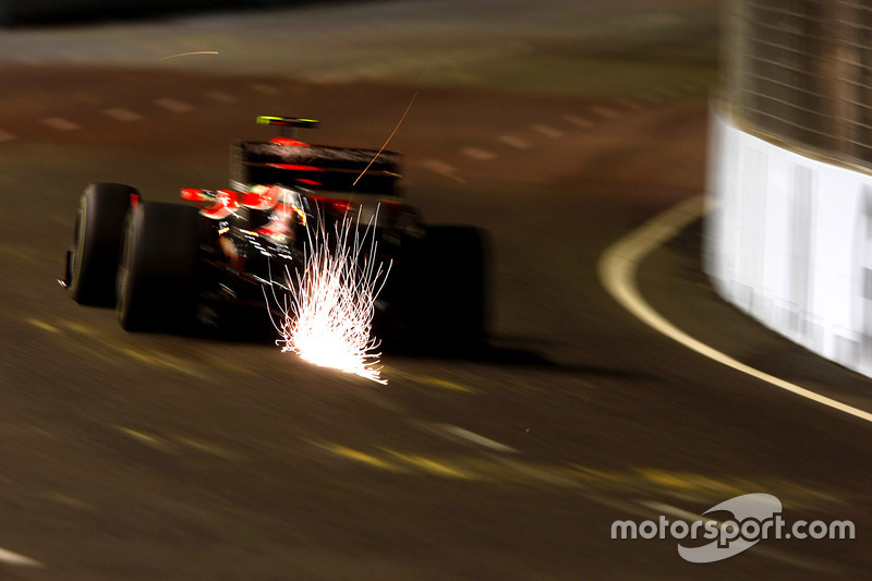 F1, Singapur 2010: Lucas di Grassi, Virgin VR-01