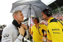 Kevin Magnussen, Renault Sport F1 Team op de grid