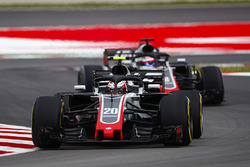 Кевин Магнуссен и Ромен Грожан, Haas F1 Team VF-18