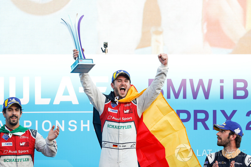 Jean-Eric Vergne, Techeetah, 3° classificato, Lucas di Grassi, Audi Sport ABT Schaeffler, 2° classificato, Daniel Abt, Audi Sport ABT Schaeffler, vincitore dell'ePrix di Berlino