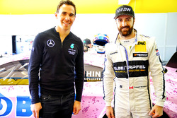 Джеймс Хинчклифф, Team HWA AG, Mercedes-AMG C63 DTM, и Роберт Уикенс