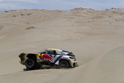 #300 Peugeot Sport Peugeot 3008 DKR: Стефан Петрансель, Жан-Поль коттре