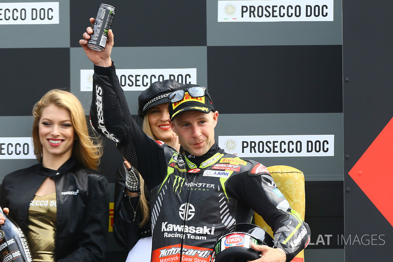 Podio: il secondo classificato Jonathan Rea, Kawasaki Racing
