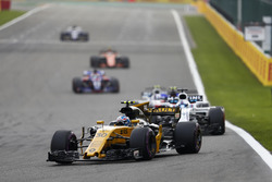 Jolyon Palmer, Renault Sport F1 Team RS17, Felipe Massa, Williams FW4