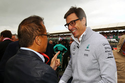 Toto Wolff, Mercedes AMG F1 Shareholder and Executive Director on the grid
