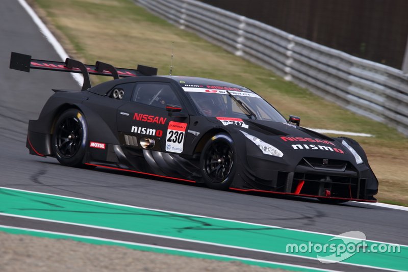 Nissan GT-R nismo GT500