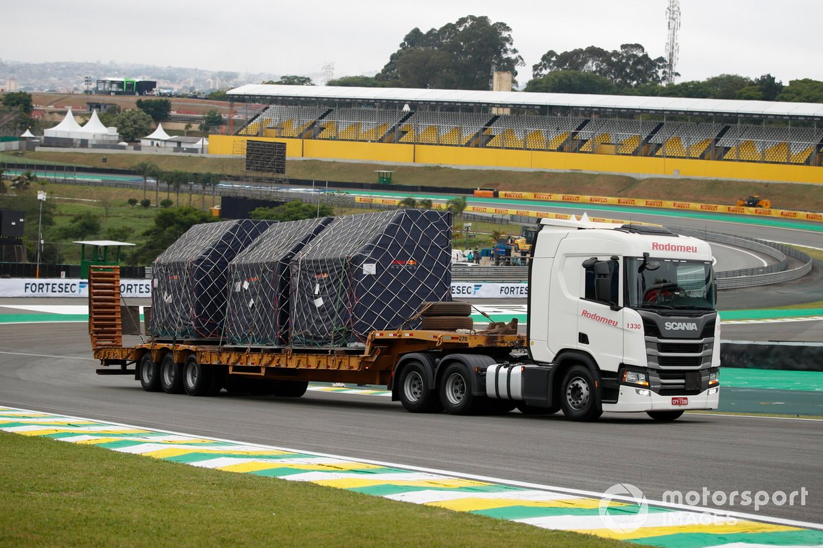 Lorries delivering equipment to the track