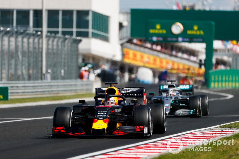 Max Verstappen, Red Bull Racing RB15, leads Lewis Hamilton, Mercedes AMG F1 W10