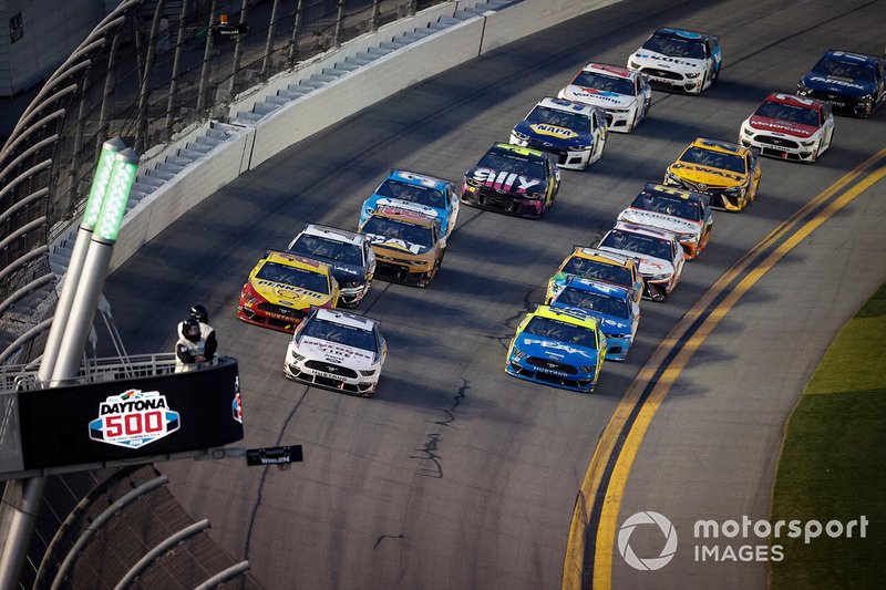 Brad Keselowski, Team Penske, Ford Mustang Discount Tire