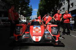 №25 CEFC Manor TRS Racing Oreca 07 Gibson: Роберто Гонсалес, Симон Труммер, Виталий Петров